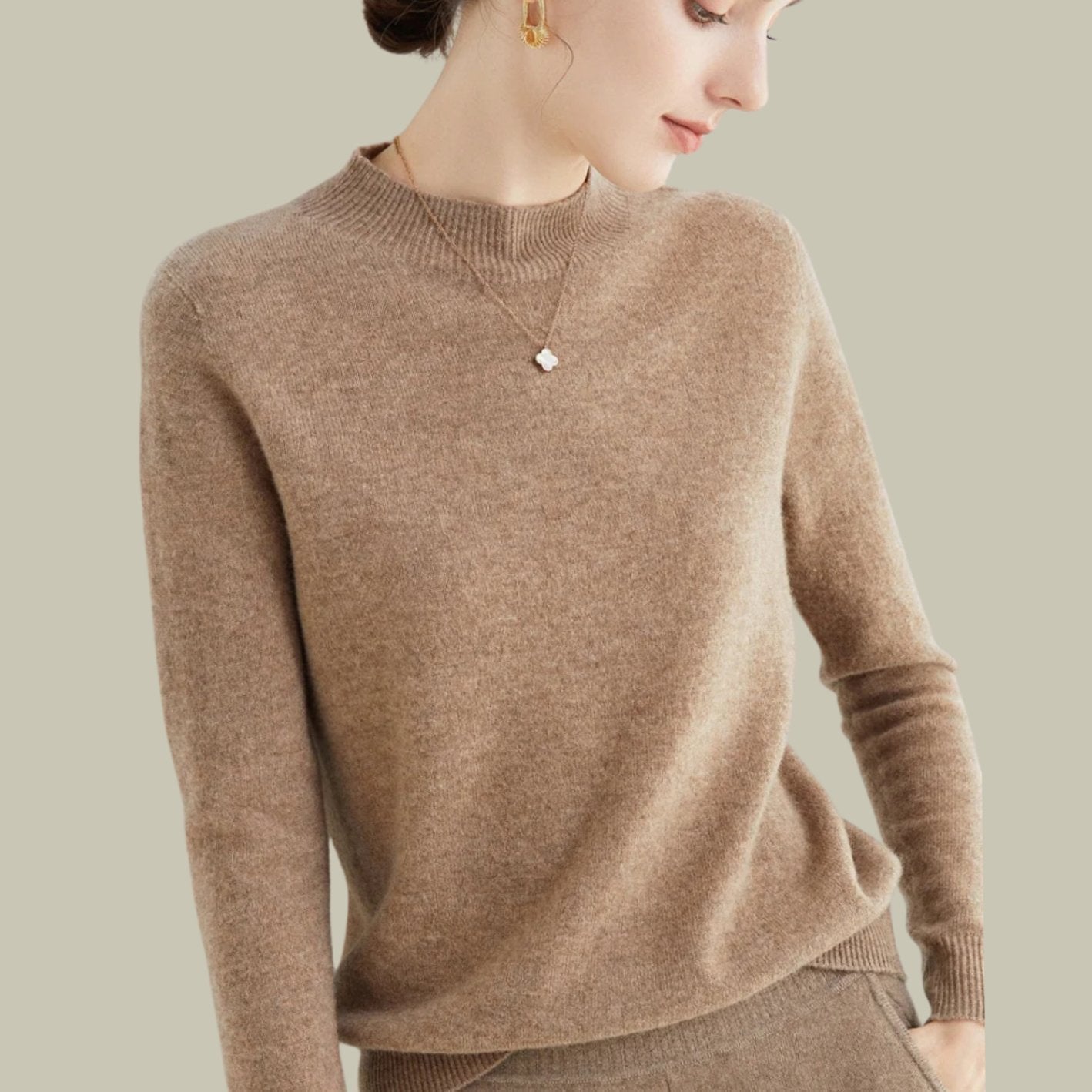 Deborah | Women's Long Sleeve Oversized Wool Blend Turtleneck Jumper - Beige