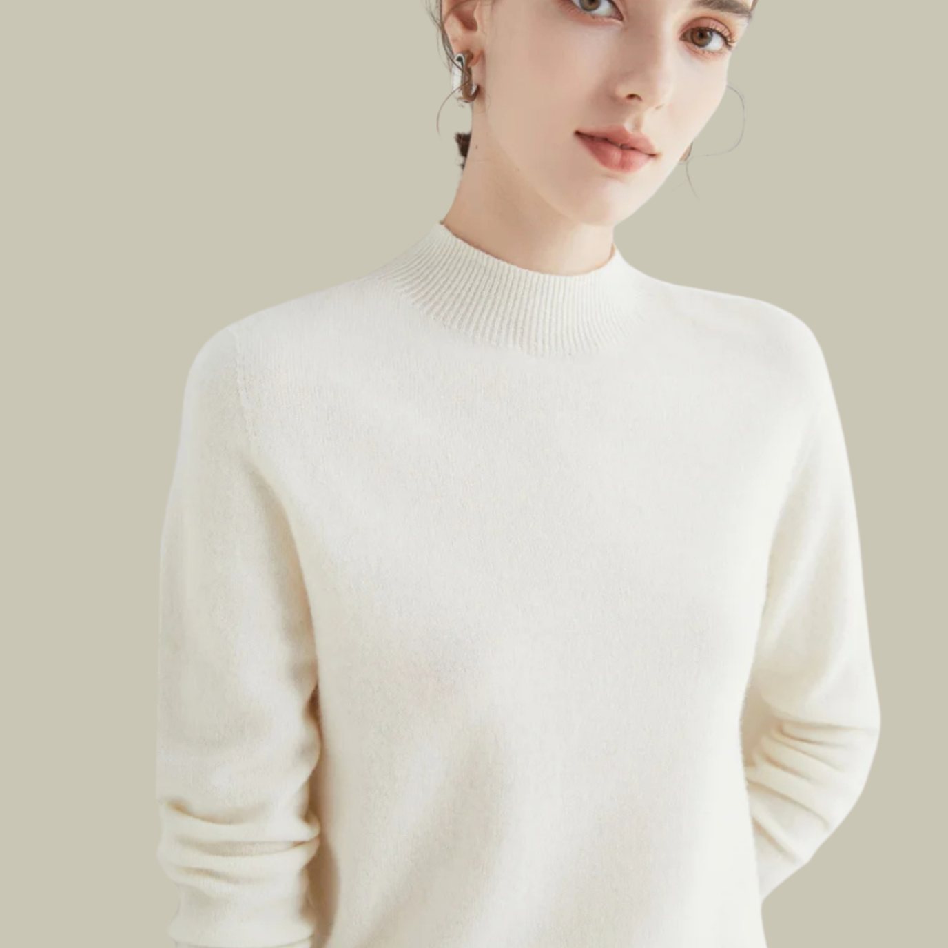 Deborah | Women's Long Sleeve Oversized Wool Blend Turtleneck Jumper - White