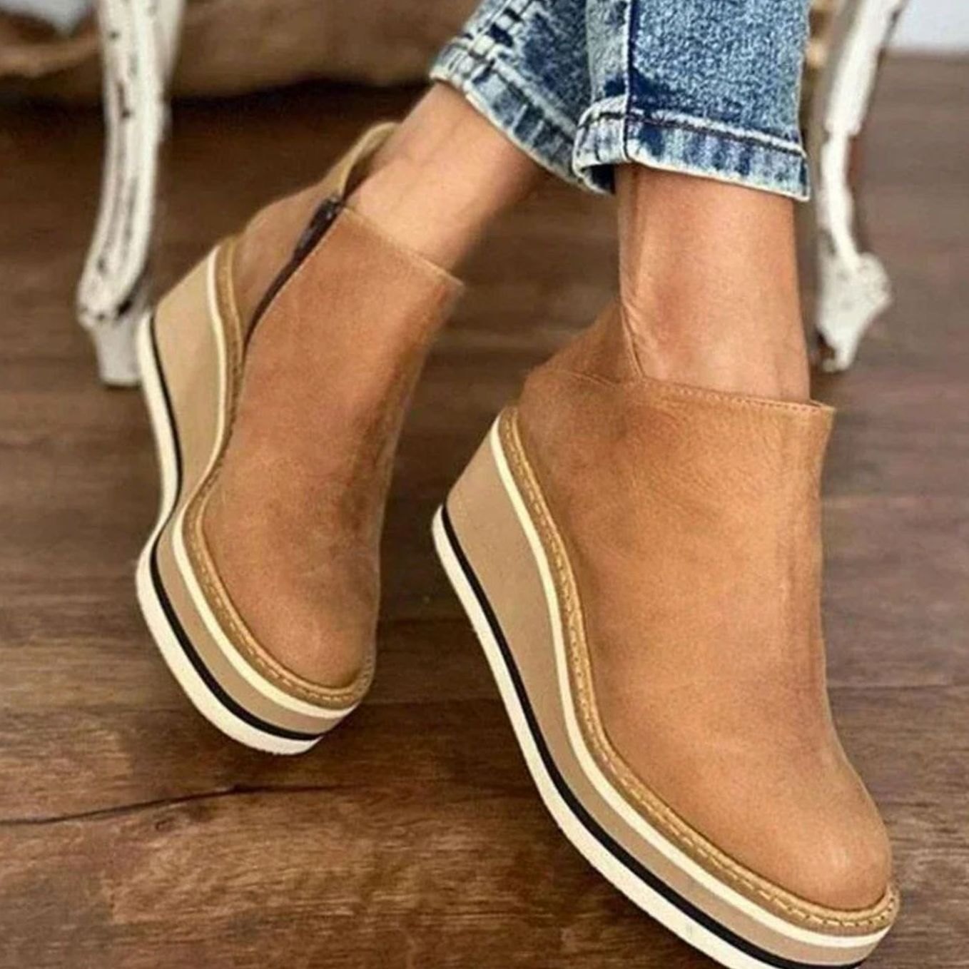 Zoe | Women's Platform Wedge Chelsea Boots