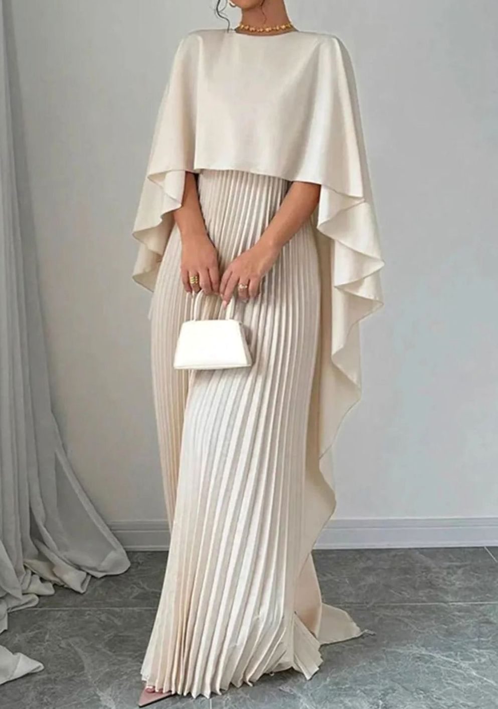 Elizabeth | Women's Pleated Batwing Sleeve Maxi Dress