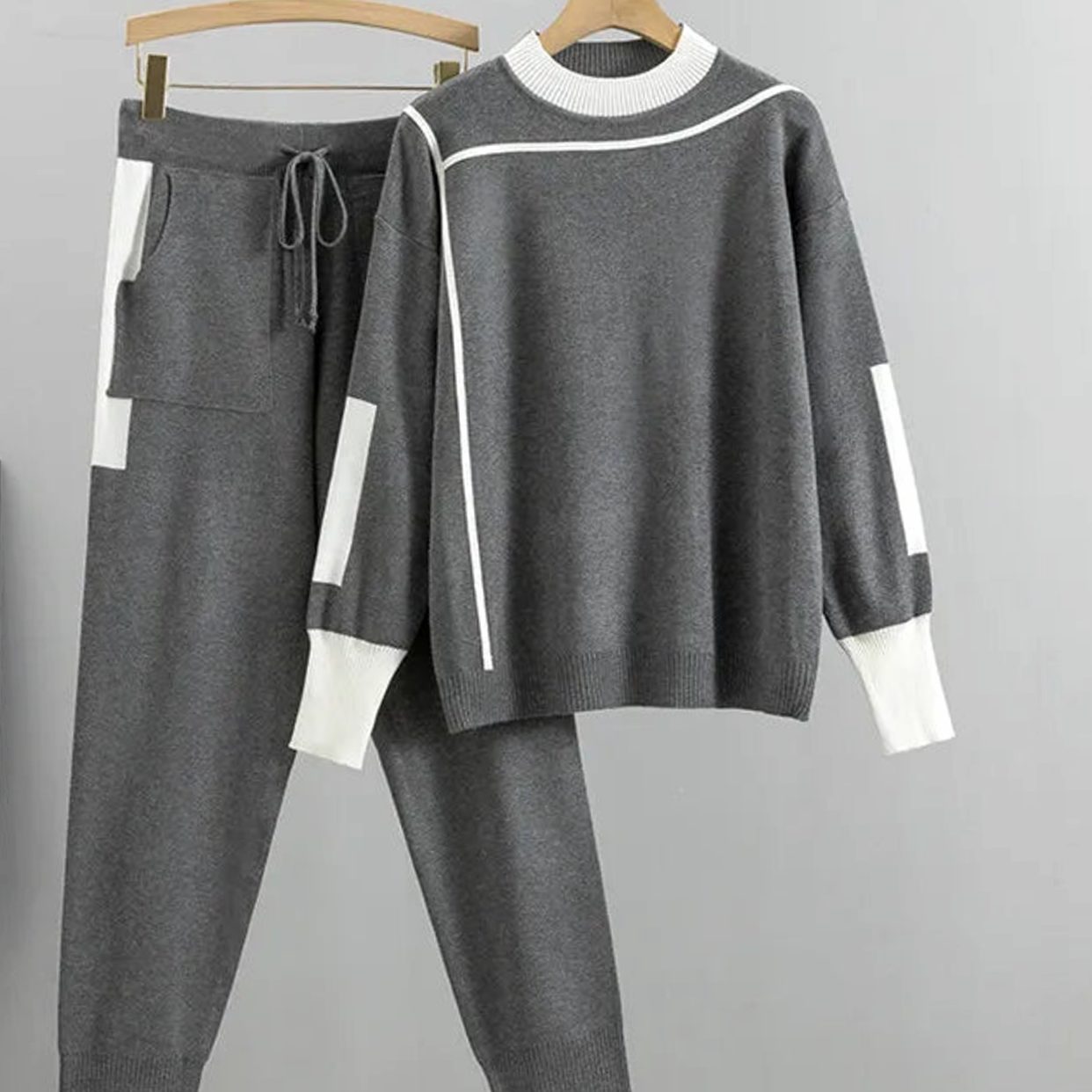 Penelope | Women's Oversized Relaxed Fit Jumper - Grey