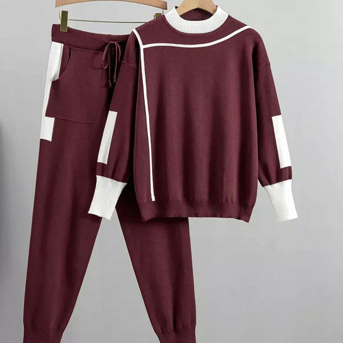 Penelope | Women's Oversized Relaxed Fit Jumper - Red