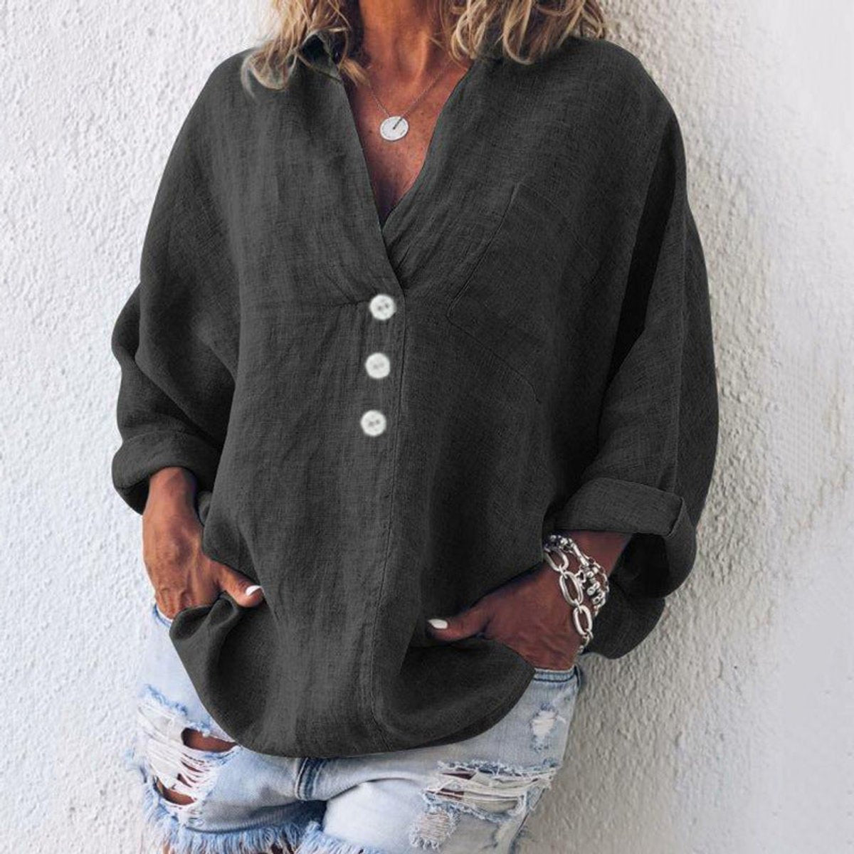 Leila | Women's Long Sleeve Oversized Relaxed Fit Jumper - Black