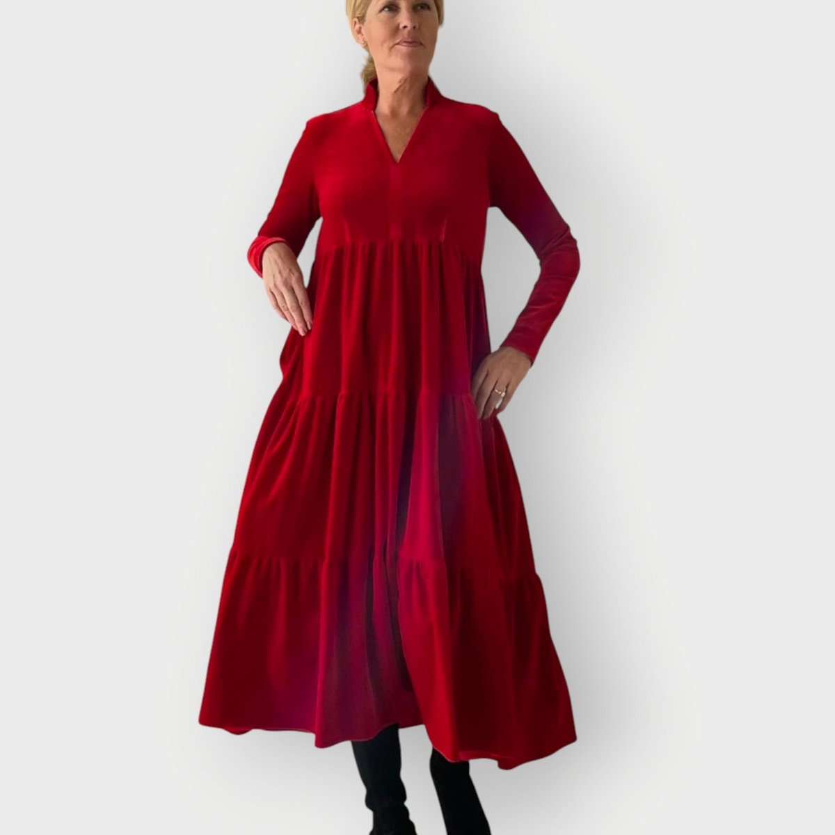 Lottie | Women's Long Sleeve Velvet V Neck Maxi Dress - Red